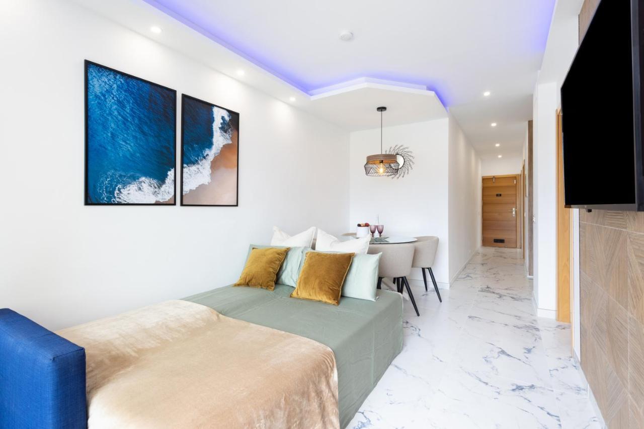 Hemeras Boutique Homes - Quiet Place 50M From The Sea Los Cristianos  Bagian luar foto